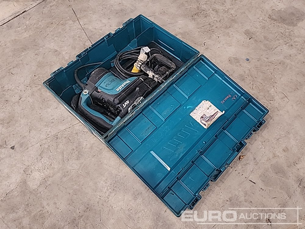 Makita HR4511C 110 Volt Breaker - Pajisje ndërtimi: foto 2 Makita HR4511C 110 Volt Breaker - Pajisje ndërtimi: foto 2