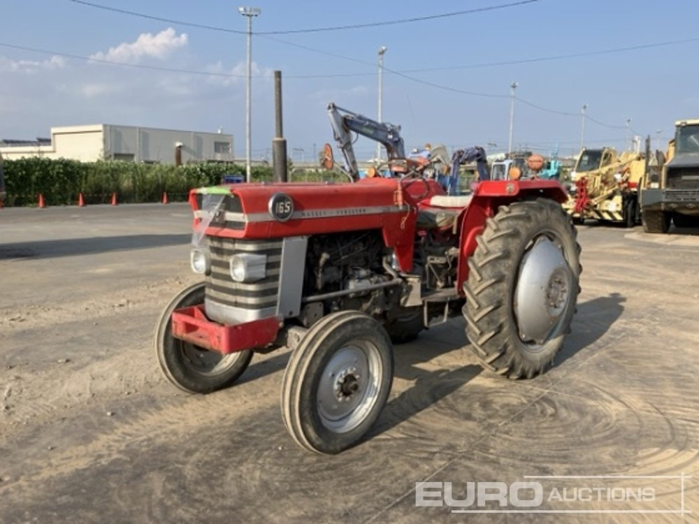 Massey Ferguson 165 - Traktor: foto 1 Massey Ferguson 165 - Traktor: foto 1