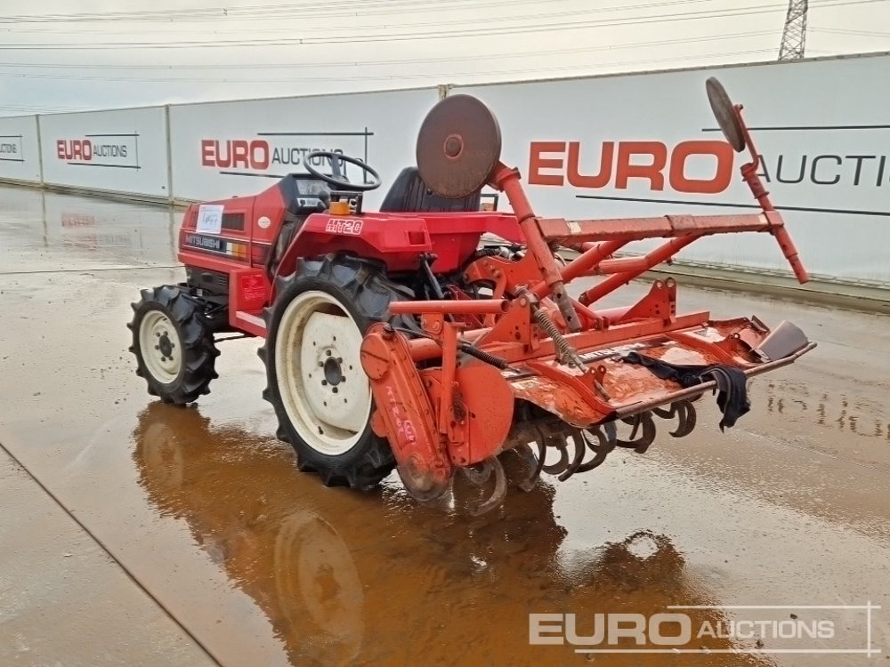 Mitsibishi MT20 - Minitraktor: foto 3 Mitsibishi MT20 - Minitraktor: foto 3