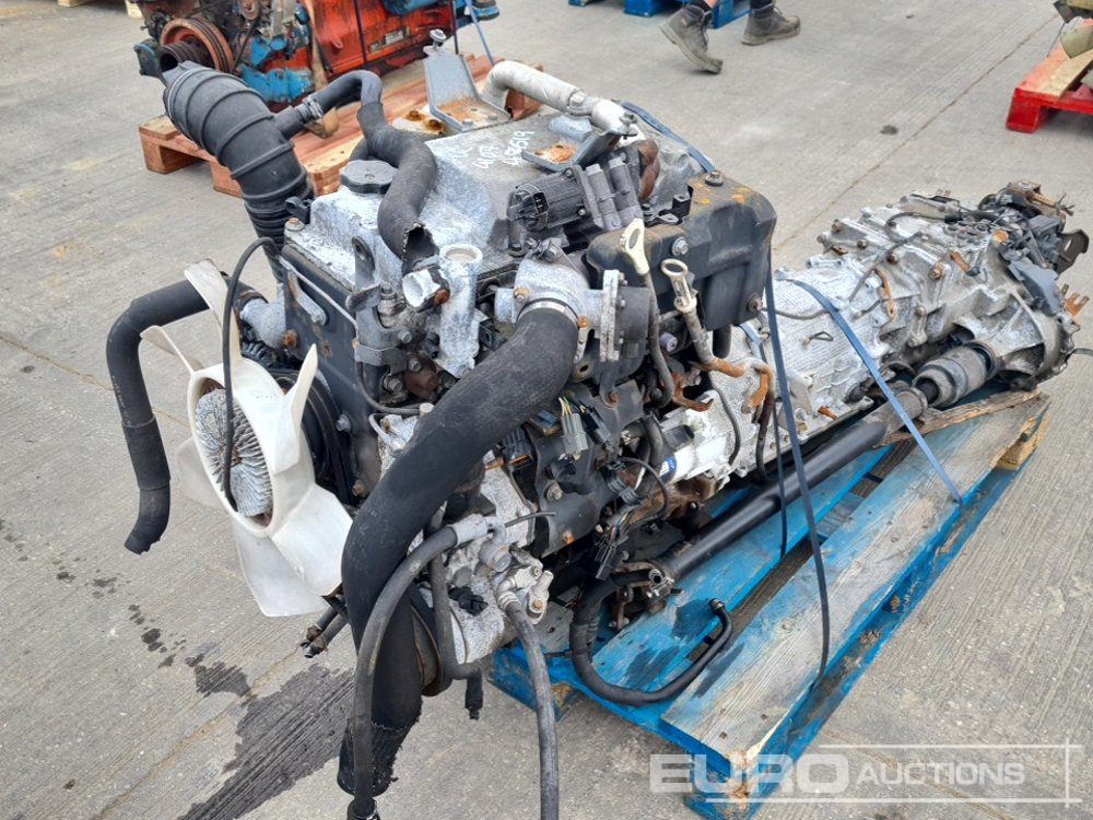 Mitsubishi 4 Cylinder Engine, Gearbox, Pump - Motori: foto 1 Mitsubishi 4 Cylinder Engine, Gearbox, Pump - Motori: foto 1
