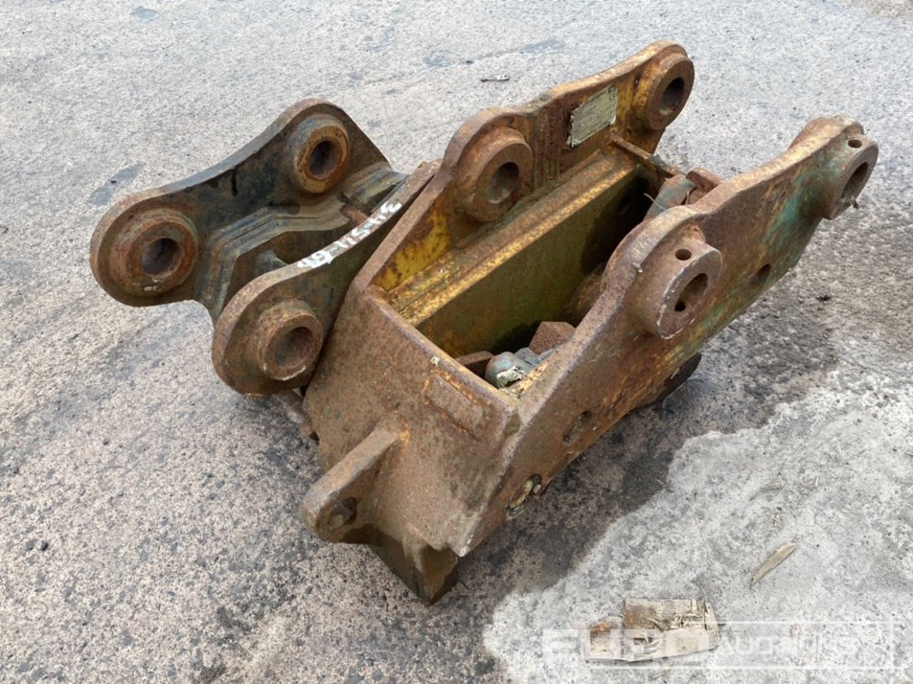 Quick Hitch 45/50mm Pin to suit 4-8 Ton Excavator (2 of) - Bashkues i shpejtë: foto 5 Quick Hitch 45/50mm Pin to suit 4-8 Ton Excavator (2 of) - Bashkues i shpejtë: foto 5