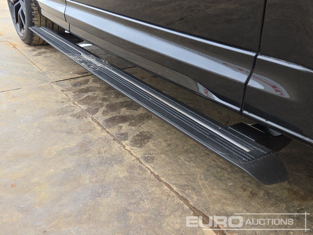 SUV Range Rover Sport: foto 19 SUV Range Rover Sport: foto 19