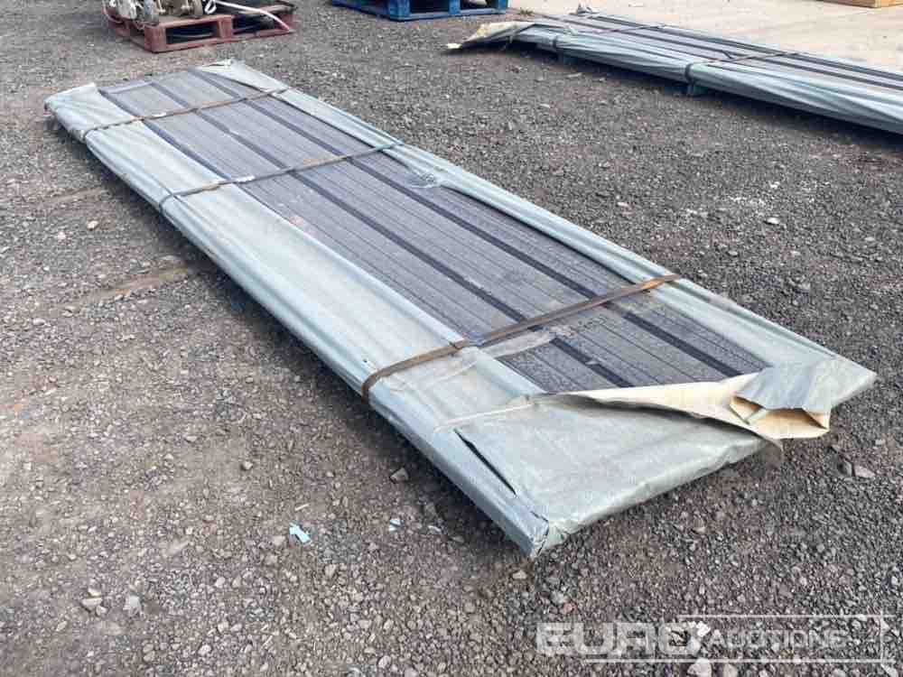 Unused 12' Cladding Sheets (50 of) - Pajisje ndërtimi: foto 4 Unused 12' Cladding Sheets (50 of) - Pajisje ndërtimi: foto 4