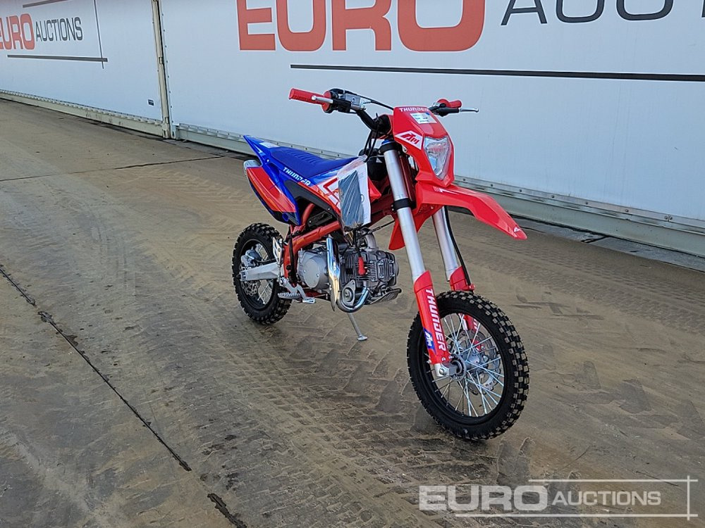 Motoçikleta Unused 2025 Apollo Thunder: foto 7