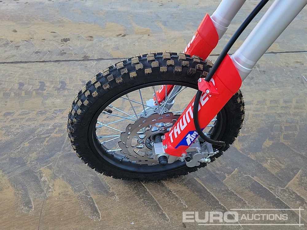 Motoçikleta Unused 2025 Apollo Thunder: foto 9