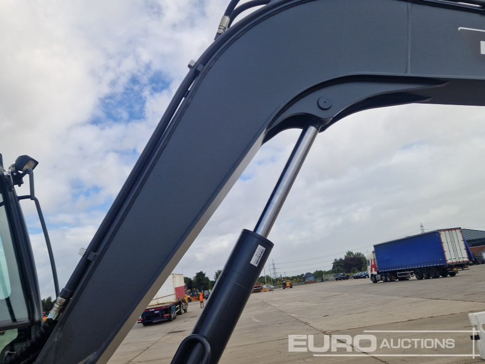 Ekskavator me goma Unused 2025 Develon DX60WN ECO-1: foto 22