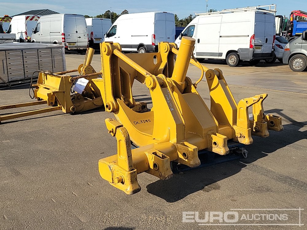Unused CAT Hydraulic Multi Tyne Ripper to suit Grader - Kovë: foto 3 Unused CAT Hydraulic Multi Tyne Ripper to suit Grader - Kovë: foto 3