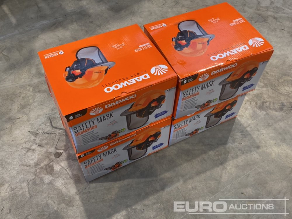 Unused Daewoo DASM5009 Safety Mask (4 of) - Pajisjet e ofiçinës: foto 1 Unused Daewoo DASM5009 Safety Mask (4 of) - Pajisjet e ofiçinës: foto 1