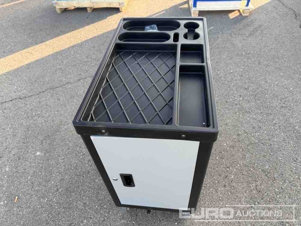 Unused Germany Tools Tool Cart - Pajisjet e ofiçinës: foto 4 Unused Germany Tools Tool Cart - Pajisjet e ofiçinës: foto 4