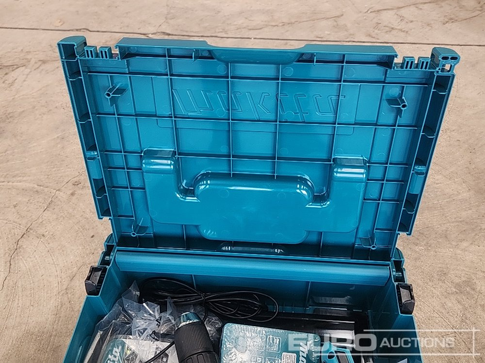 Unused Makita DHP453 18V LXT Combi Drill, 3.0Ah Battery, Charger & 13 Piece HSS-R Drill Bit Set, Case - Pajisje ndërtimi: foto 5 Unused Makita DHP453 18V LXT Combi Drill, 3.0Ah Battery, Charger & 13 Piece HSS-R Drill Bit Set, Case - Pajisje ndërtimi: foto 5