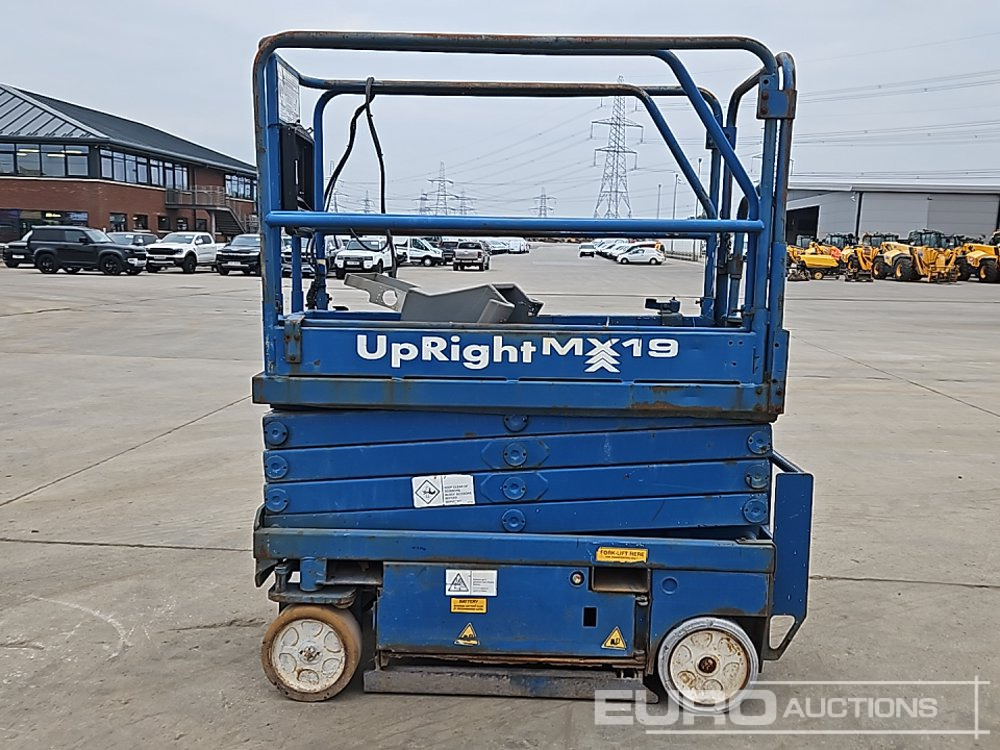 Upright MX19 - Platformë ajrore: foto 2 Upright MX19 - Platformë ajrore: foto 2