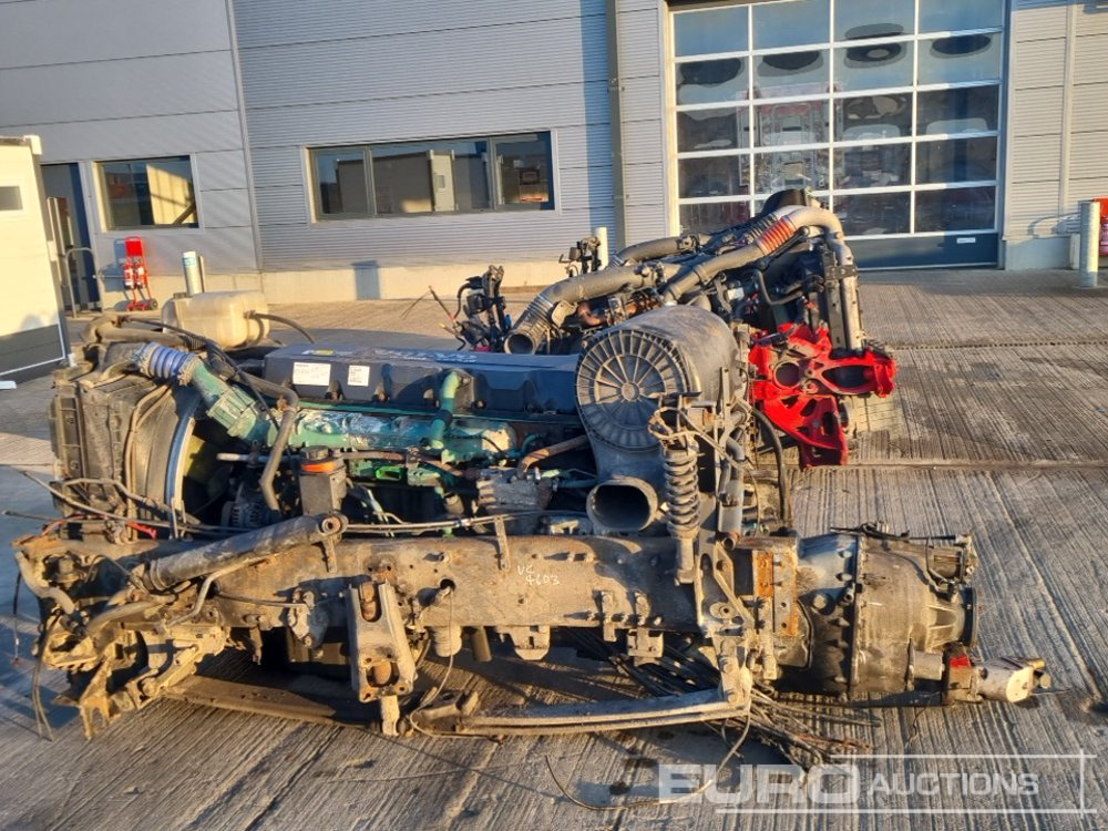 Volvo 6 Cylinder Powerpack - Motori: foto 2 Volvo 6 Cylinder Powerpack - Motori: foto 2