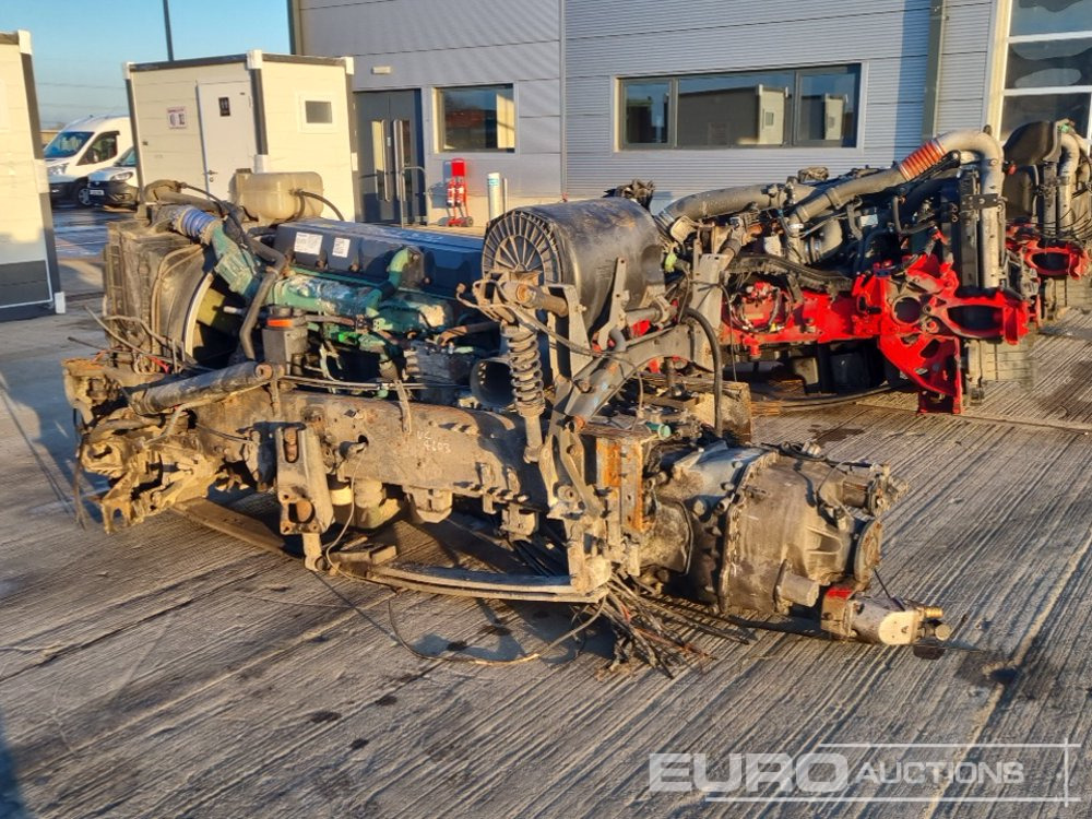 Volvo 6 Cylinder Powerpack - Motori: foto 3 Volvo 6 Cylinder Powerpack - Motori: foto 3