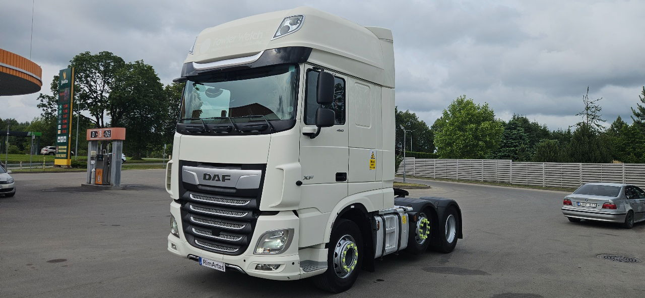 DAF XF 106.480 - Gjysmë-kamion: foto 2 DAF XF 106.480 - Gjysmë-kamion: foto 2