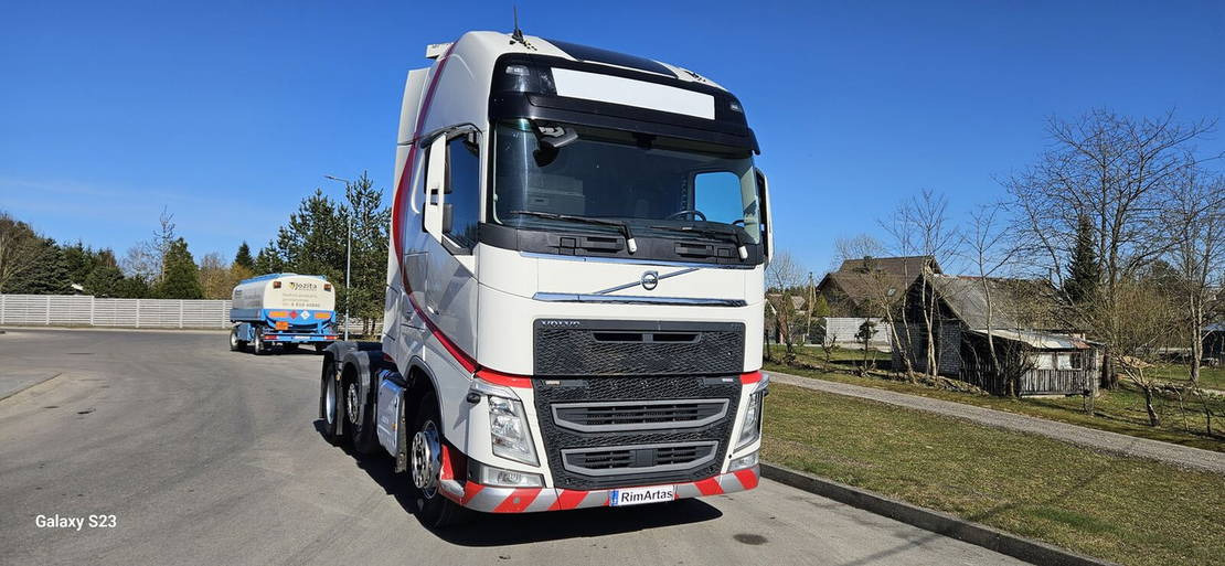 Volvo FH 500 - Gjysmë-kamion: foto 5 Volvo FH 500 - Gjysmë-kamion: foto 5