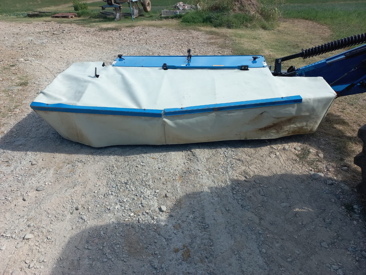 Falciacondizionatrice usata BCS ROTEX R6 - Korrëse bari: foto 1 Falciacondizionatrice usata BCS ROTEX R6 - Korrëse bari: foto 1