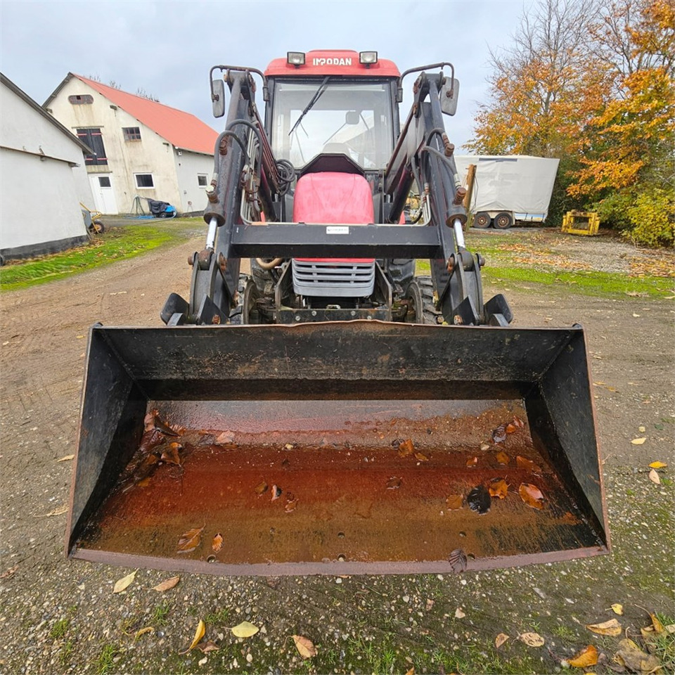 ABC Impodan DF404 - Traktor: foto 3 ABC Impodan DF404 - Traktor: foto 3