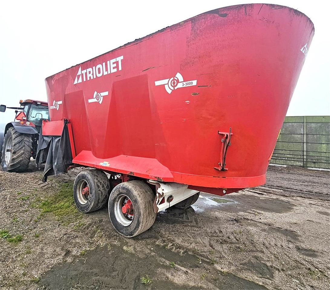 ABC Trioliet Solomix-3-30 ZK-T-540 - Pajisje blegtorale: foto 3 ABC Trioliet Solomix-3-30 ZK-T-540 - Pajisje blegtorale: foto 3