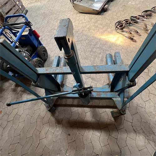 AC Hydraulic WT 1000 - Vegël makinerie: foto 3 AC Hydraulic WT 1000 - Vegël makinerie: foto 3