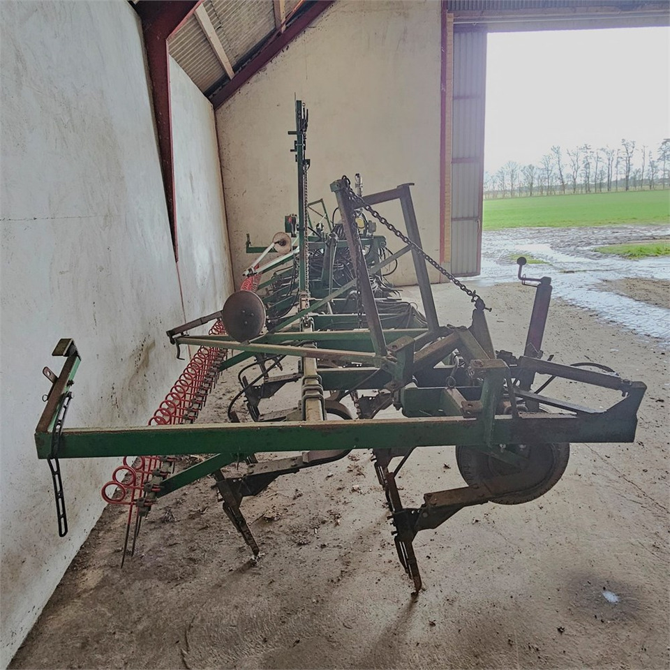 Agrodan Nedfælder - Pajisje plehërimi: foto 4 Agrodan Nedfælder - Pajisje plehërimi: foto 4