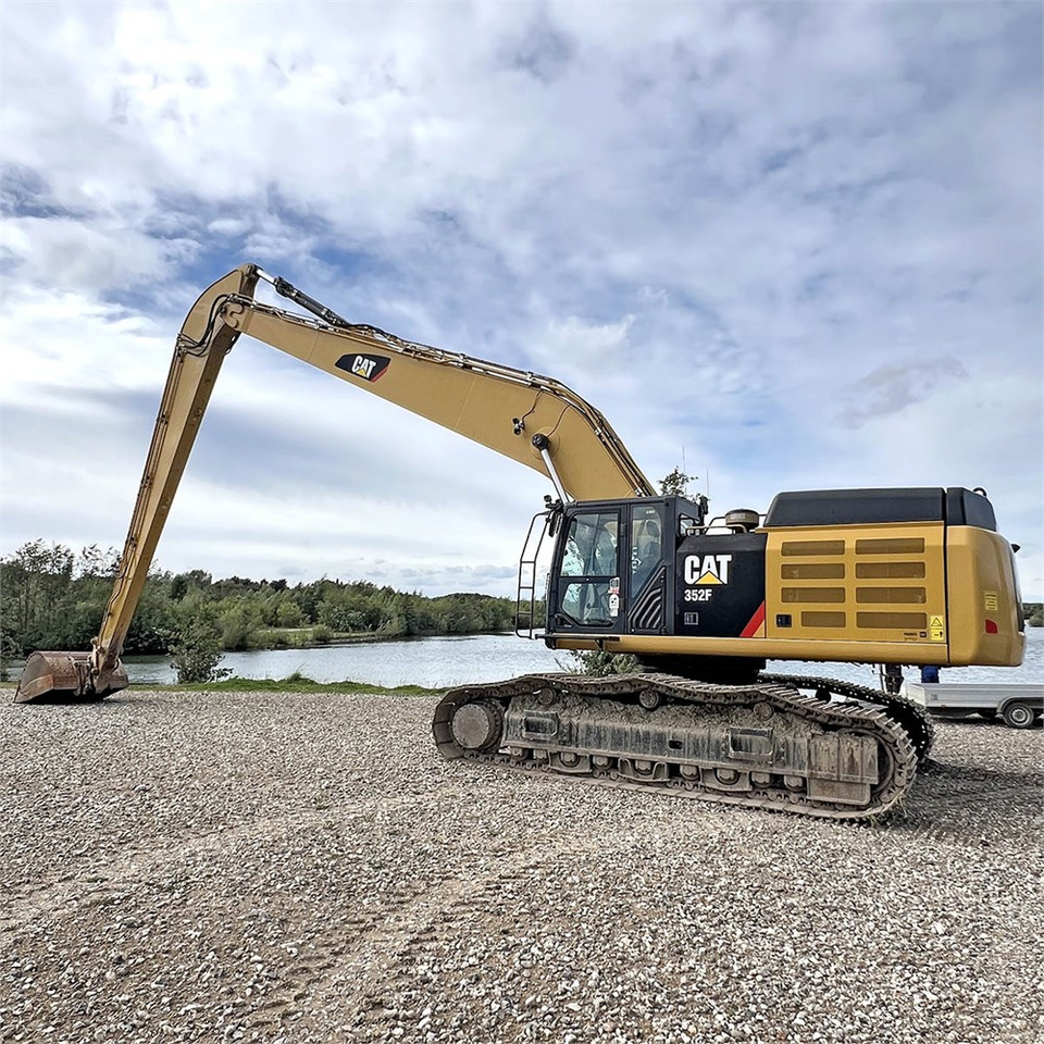 Caterpillar 352 F LRE - Ekskavator me zinxhirë: foto 1 Caterpillar 352 F LRE - Ekskavator me zinxhirë: foto 1