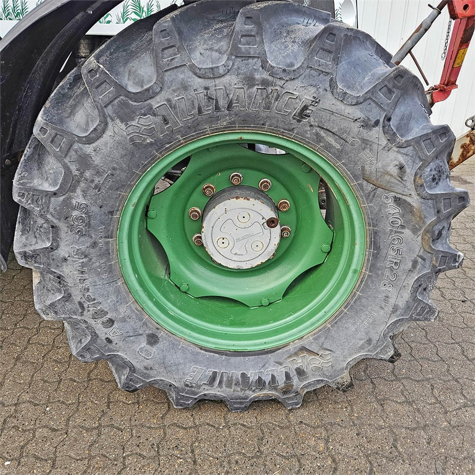 Traktor Claas Ares 697: foto 29 Traktor Claas Ares 697: foto 29