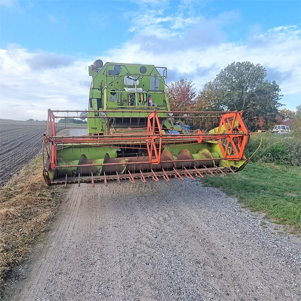 Claas Mercator 60 - Makinë korrëse: foto 3 Claas Mercator 60 - Makinë korrëse: foto 3