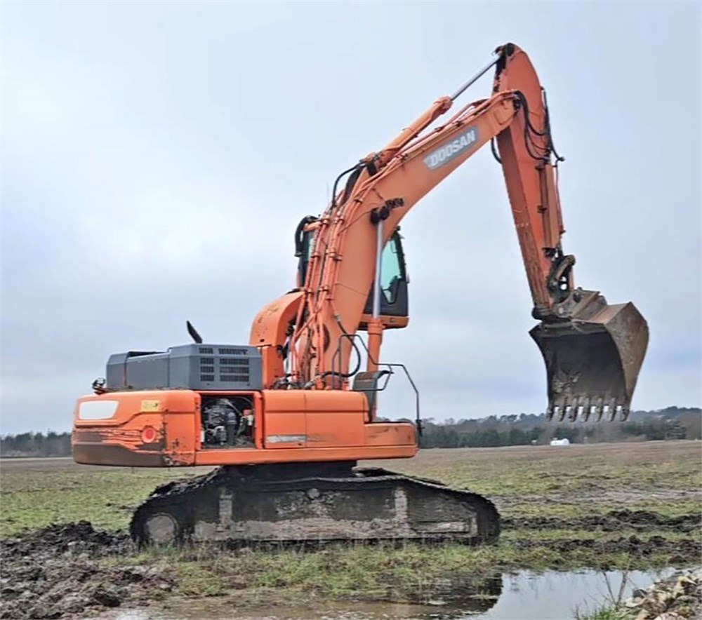 Doosan DX490 LC-3 - Ekskavator me zinxhirë: foto 4 Doosan DX490 LC-3 - Ekskavator me zinxhirë: foto 4
