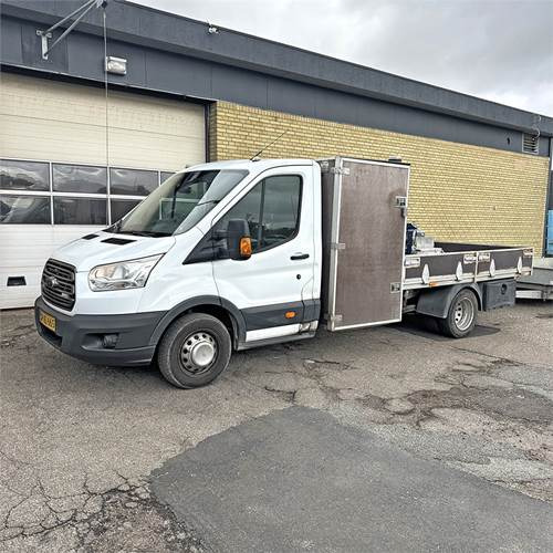 Ford Transit 2.2 TDCi (155HK) Chassis RWD Man - Kamion me karroceri të hapur: foto 1 Ford Transit 2.2 TDCi (155HK) Chassis RWD Man - Kamion me karroceri të hapur: foto 1