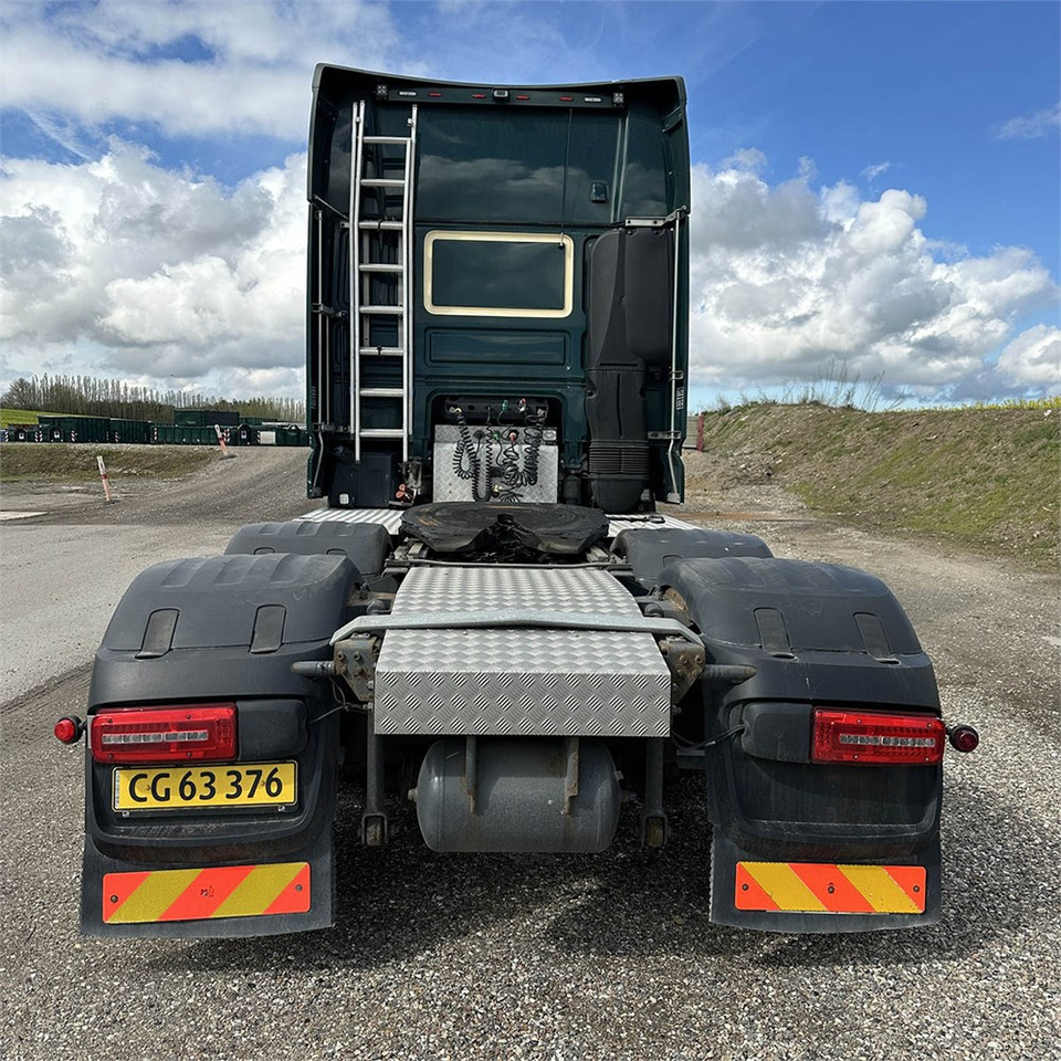 DAF XF-Serien FTR - Gjysmë-kamion: foto 5 DAF XF-Serien FTR - Gjysmë-kamion: foto 5