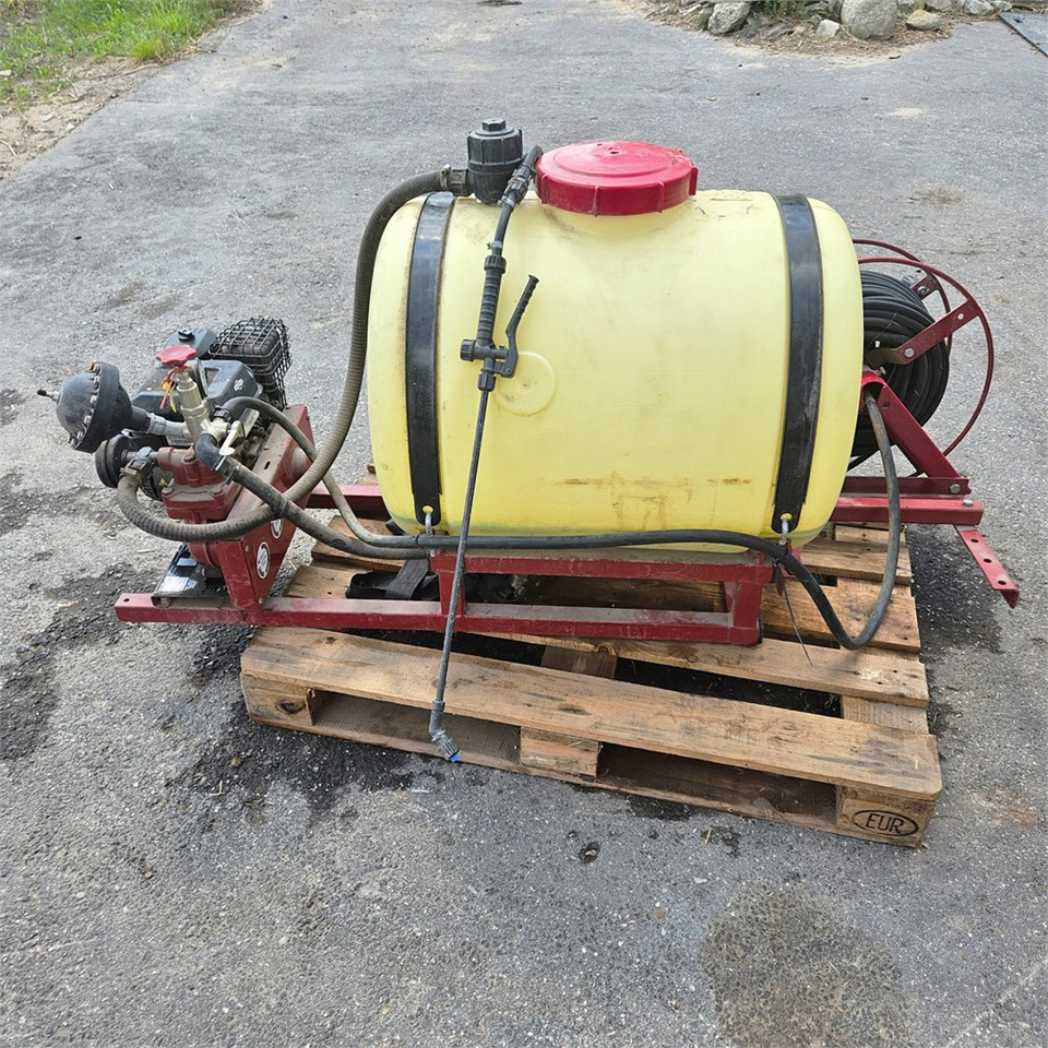 Hardi PU-200 - Spërkatës: foto 2 Hardi PU-200 - Spërkatës: foto 2