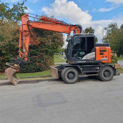 Hitachi ZX145 WT-6 - Ekskavator me goma: foto 2 Hitachi ZX145 WT-6 - Ekskavator me goma: foto 2