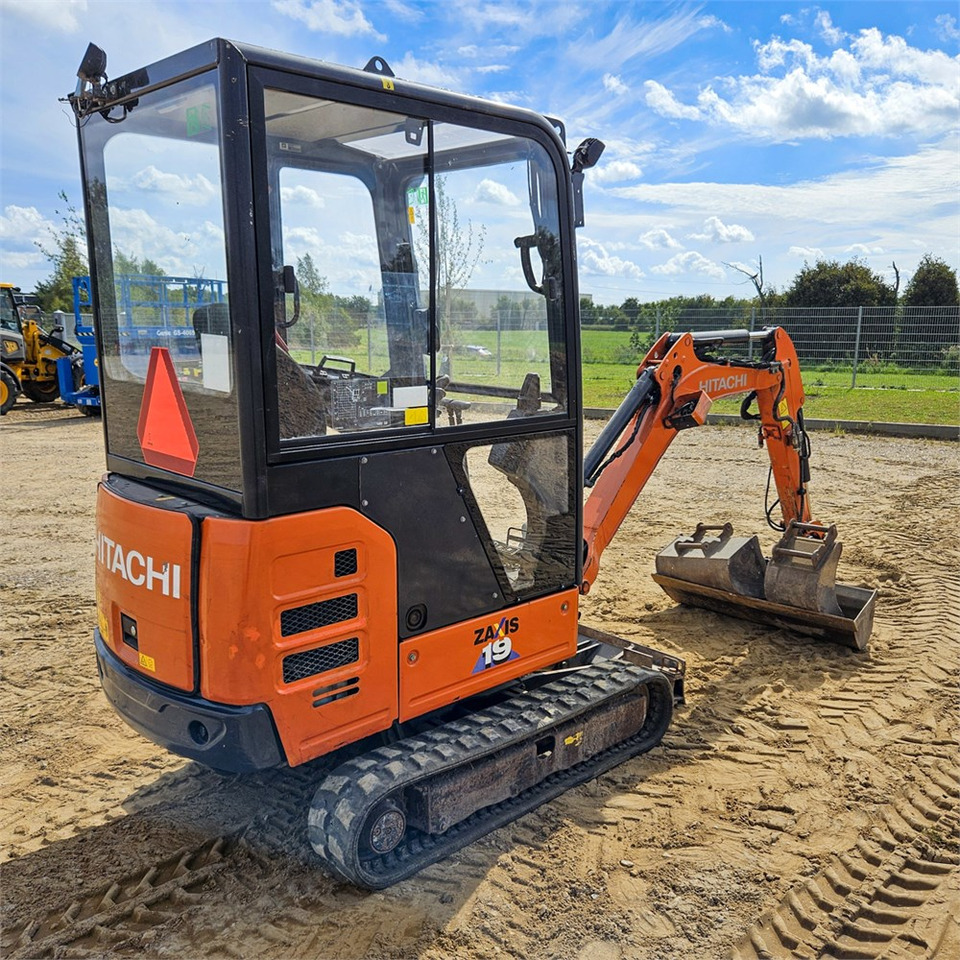 Hitachi ZX19-6 CR - Miniekskavator: foto 5 Hitachi ZX19-6 CR - Miniekskavator: foto 5