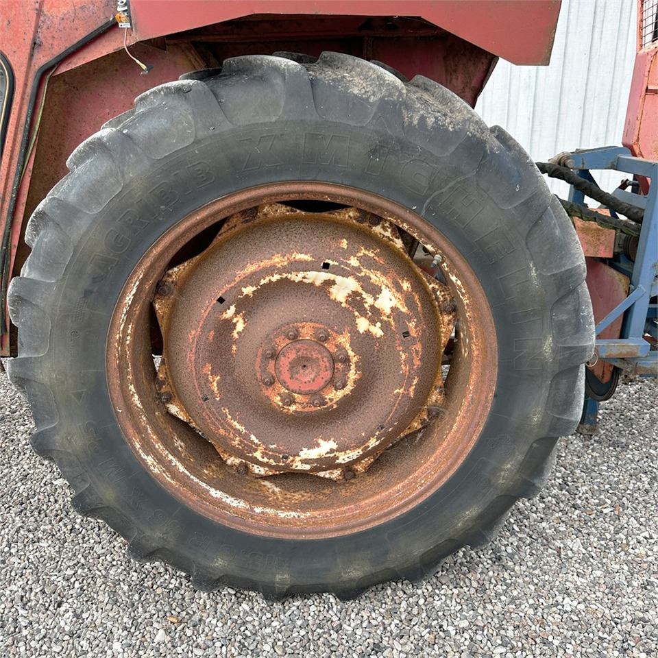 Lizingu i International IH 474 International IH 474: foto 36 Lizingu i International IH 474 International IH 474: foto 36