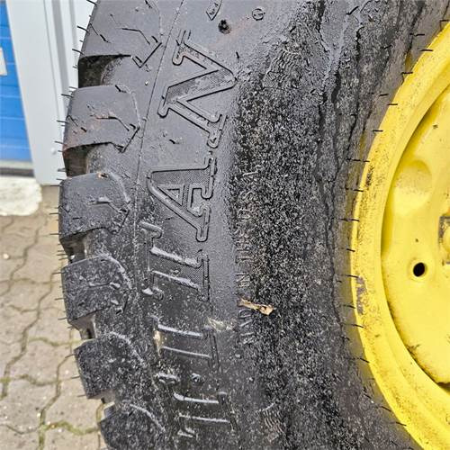 John Deere 2 styk - Traktor: foto 4 John Deere 2 styk - Traktor: foto 4