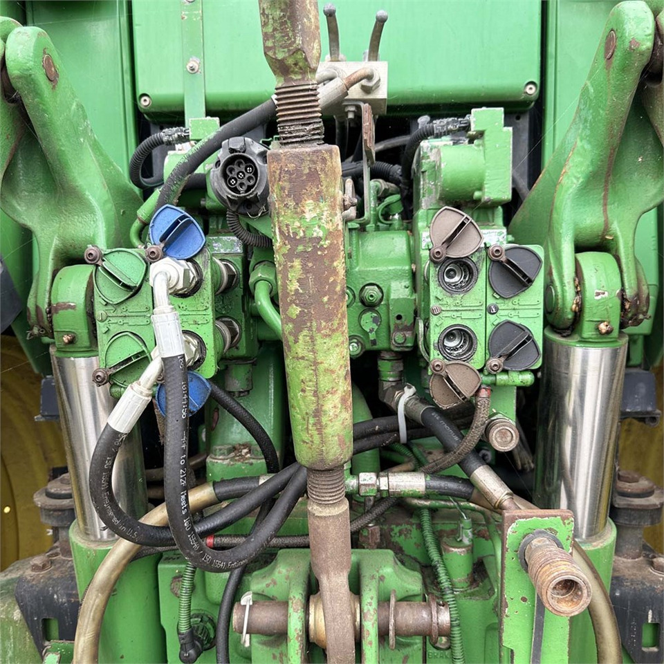 Traktor John Deere 7530: foto 28 Traktor John Deere 7530: foto 28