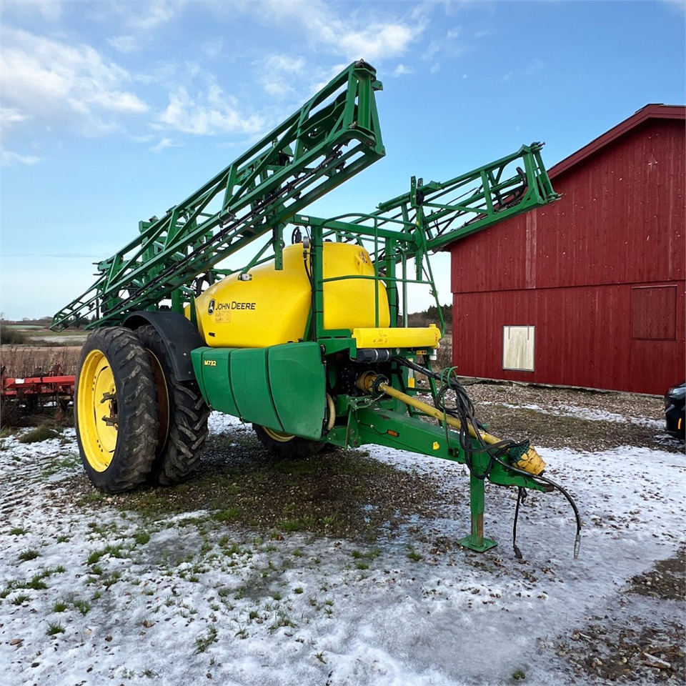 John Deere M732 - Spërkatës: foto 1 John Deere M732 - Spërkatës: foto 1
