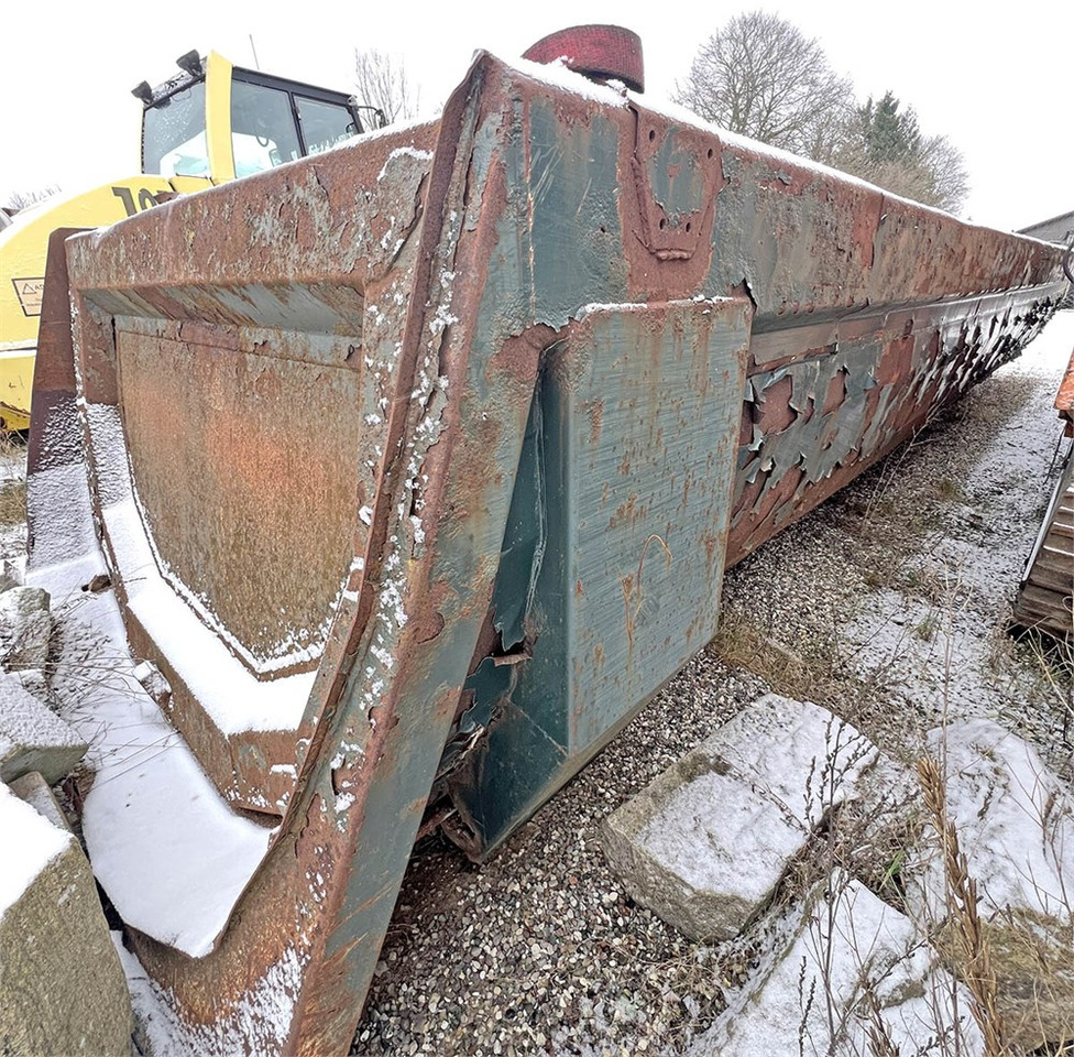 Gjysmë rimorkio vetëshkarkuese Kel-Berg Hardox: foto 10