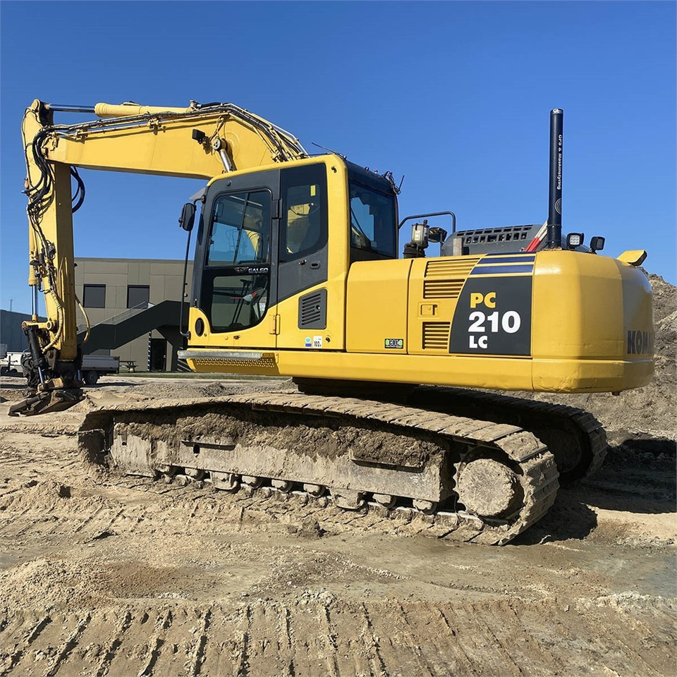 Komatsu PC210 LC-8K - Ekskavator me zinxhirë: foto 3 Komatsu PC210 LC-8K - Ekskavator me zinxhirë: foto 3