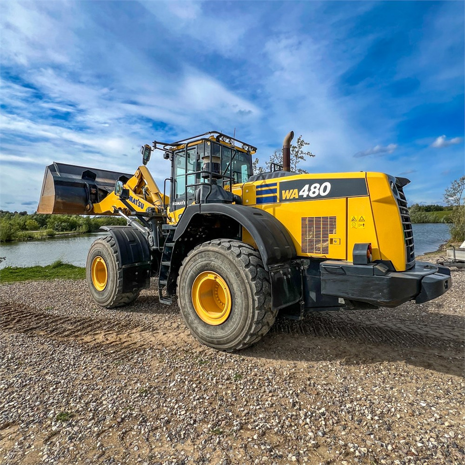 Komatsu WA480-8 - Fadrom me goma: foto 4 Komatsu WA480-8 - Fadrom me goma: foto 4