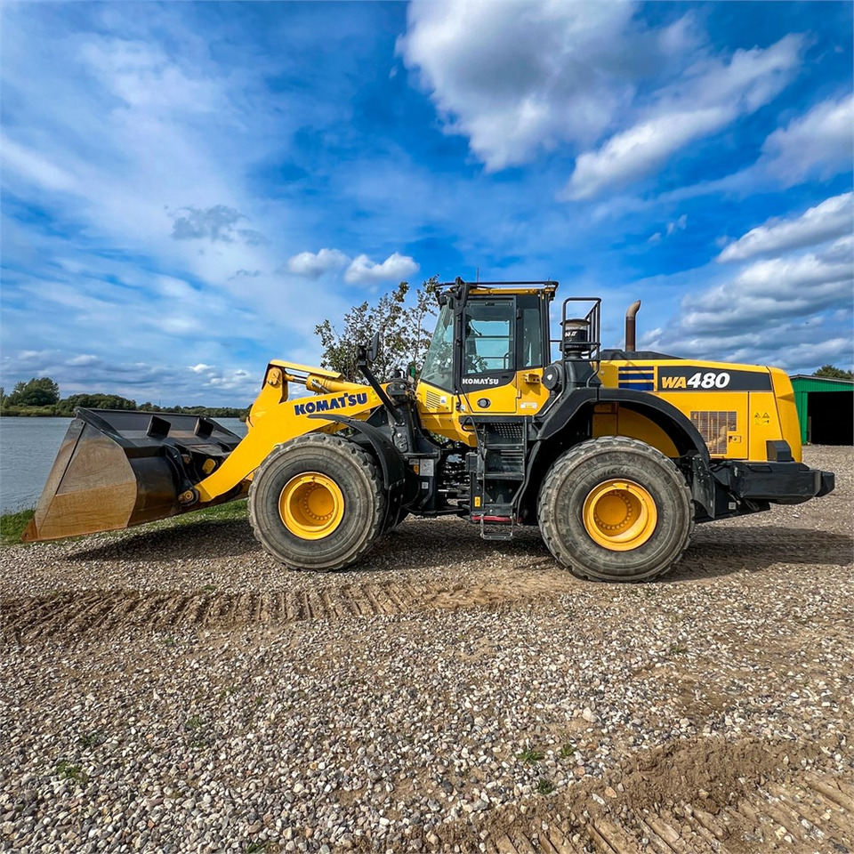 Komatsu WA480-8 - Fadrom me goma: foto 3 Komatsu WA480-8 - Fadrom me goma: foto 3