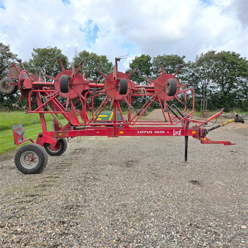 LELY Lotus 1020 s - Barkthyese: foto 2 LELY Lotus 1020 s - Barkthyese: foto 2
