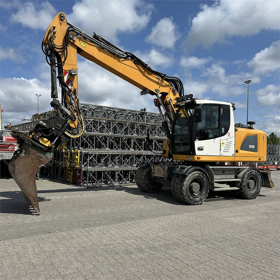 Liebherr A 918 Litronic - Ekskavator me goma: foto 1 Liebherr A 918 Litronic - Ekskavator me goma: foto 1