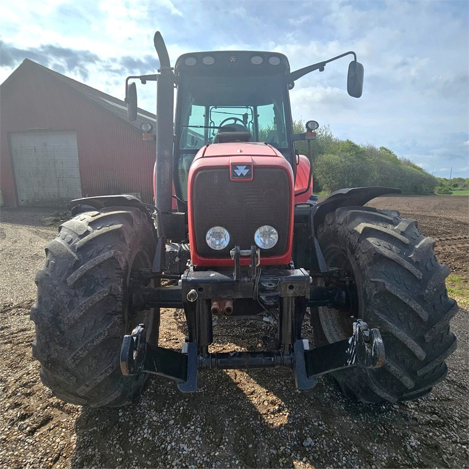 Massey Ferguson 6480 Dyna-6 - Traktor: foto 4 Massey Ferguson 6480 Dyna-6 - Traktor: foto 4