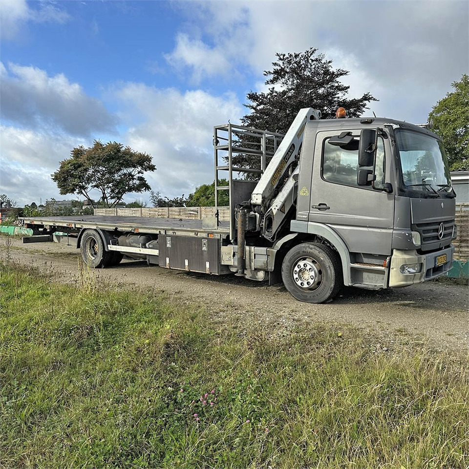 Mercedes Atego 1524 LL - Kamion me karroceri të hapur, Kamion me vinç: foto 1 Mercedes Atego 1524 LL - Kamion me karroceri të hapur, Kamion me vinç: foto 1