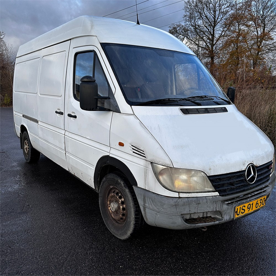 Mercedes SPRINTER 316 CDI-35 - Furgon: foto 1 Mercedes SPRINTER 316 CDI-35 - Furgon: foto 1