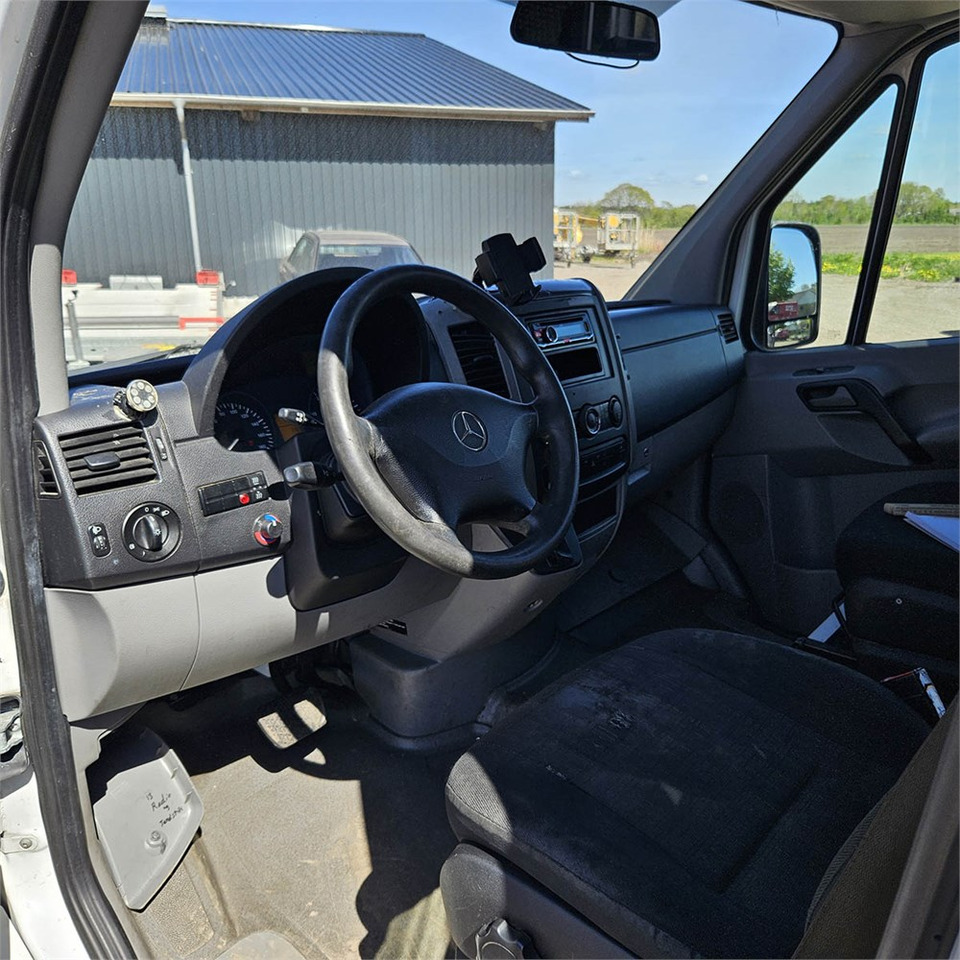 Furgon pasagjerësh Mercedes Sprinter 316 CDI: foto 26
