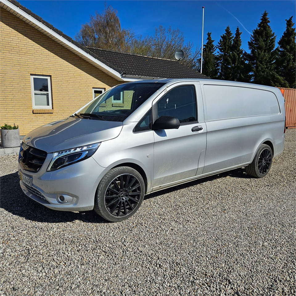 Mercedes Vito 114 - Furgon i vogël: foto 1 Mercedes Vito 114 - Furgon i vogël: foto 1