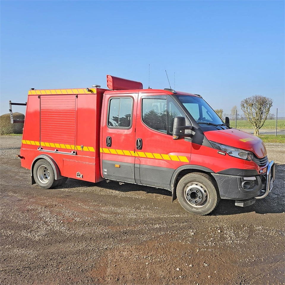 Iveco Daily 70 C D - Mjet bujqësor/ Special, Kamioncine: foto 1 Iveco Daily 70 C D - Mjet bujqësor/ Special, Kamioncine: foto 1
