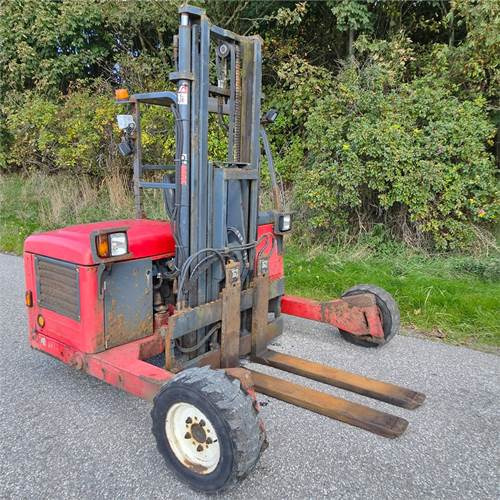 Moffett M4 25.3 - Pirun i montuar në kamion: foto 1 Moffett M4 25.3 - Pirun i montuar në kamion: foto 1